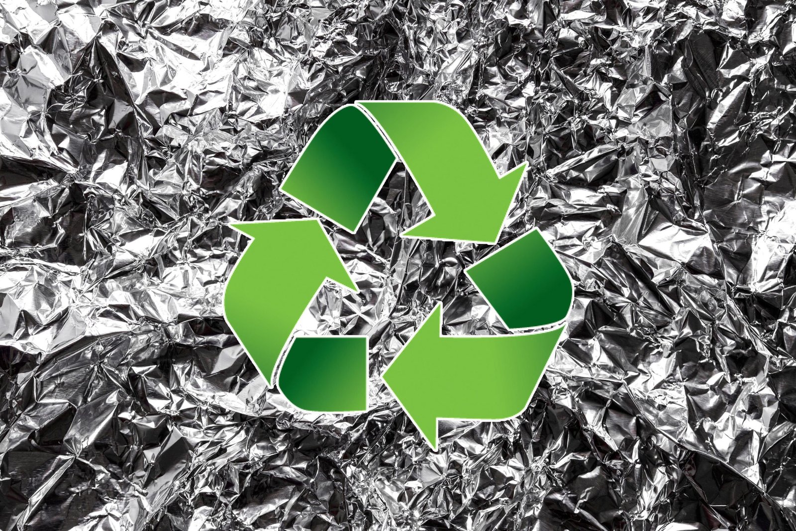 Quase 60% do alumínio consumido no Brasil vem da reciclagem