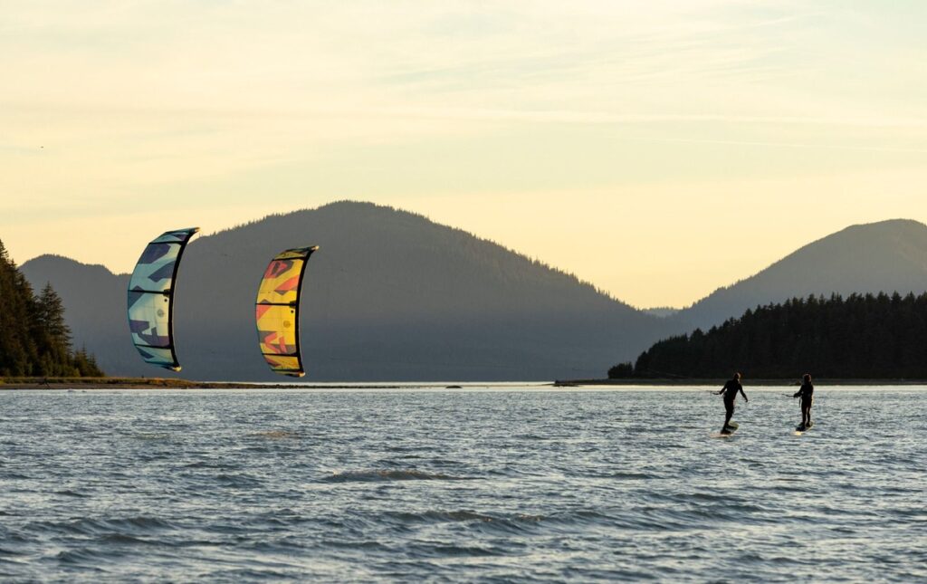 Festival celebra a chegada do verão com aulas gratuitas de kitesurf