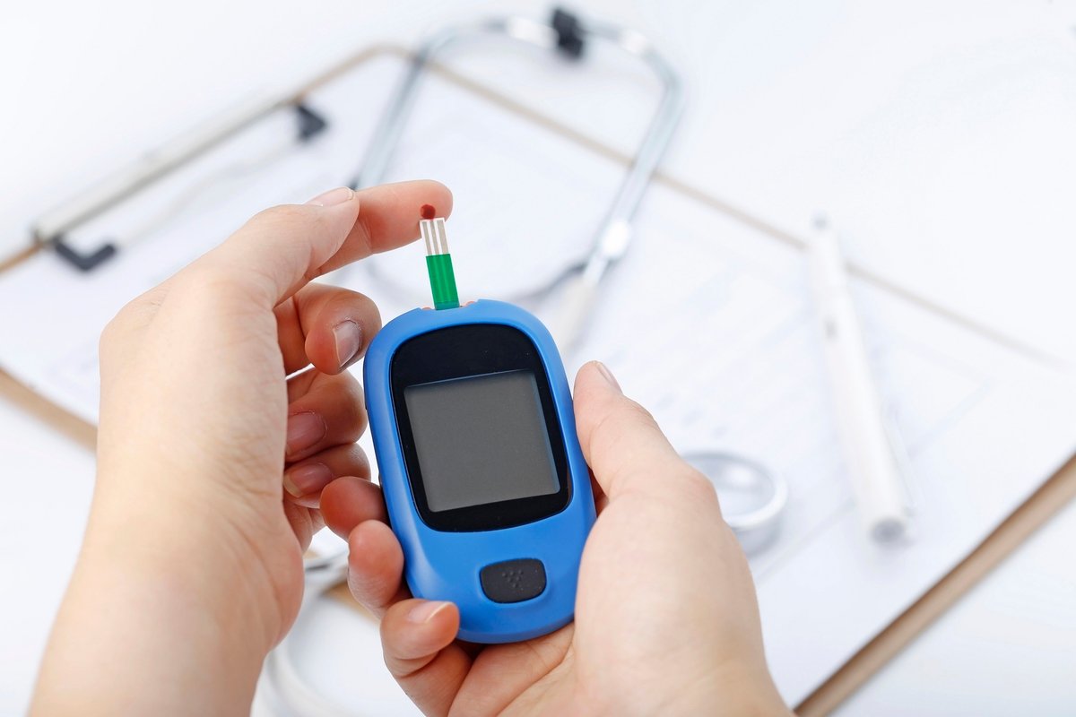 Diabetes afeta saúde bucal de milhões de brasileiros