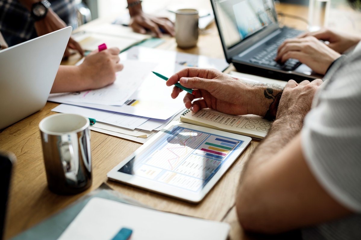 Next integra branding e performance para gerar resultados