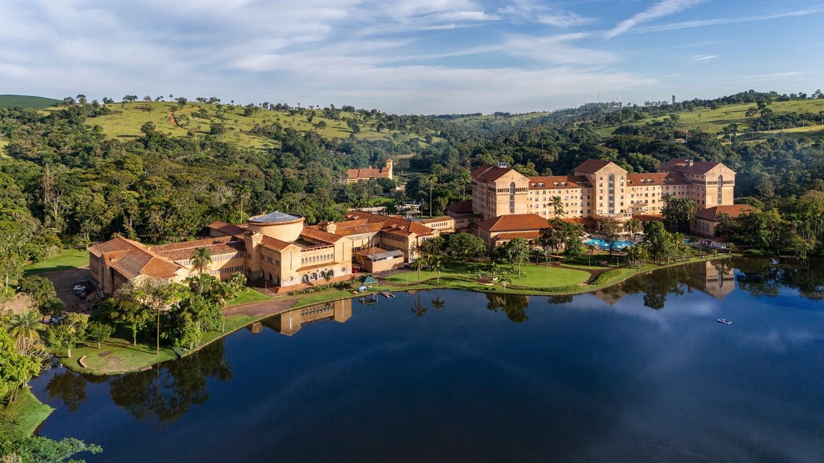 Evento une ancestralidade e bem-estar no Grande Hotel Araxá