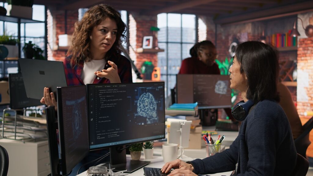 Até 2027, IA deve ser integrada a cada software empresarial