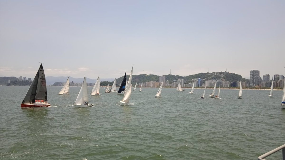 Soamar promove 52ª Regata Marinha do Brasil e encerra temporada em Santos