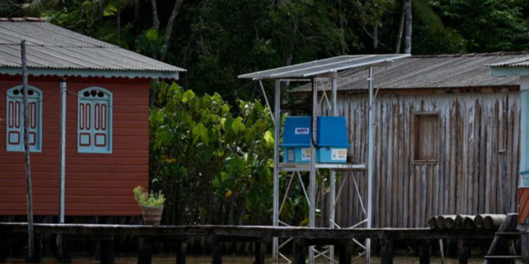 Governo Lula inclui mais 122 mil domicílios no Luz para Todos