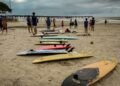 Escola de Surf do Píer promove treinamento de primeiros socorros para surfistas e comunidade em Mongaguá