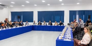 Condesb reforça integração regional e debate saúde, mobilidade e infraestrutura em reunião realizada em Mongaguá