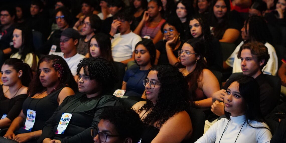 Mongaguá oferece cursinho gratuito para estudantes da rede pública que vão prestar o Enem