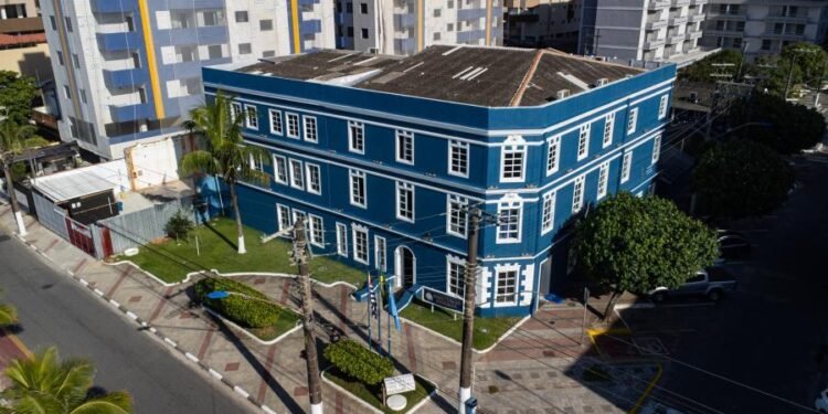 Mongaguá regulamenta Escola de Governo e estabelece regras para capacitação de servidores