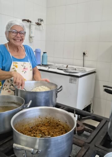 Mongaguá serve mais de 9 mil refeições por dia a estudantes da rede municipal de ensino